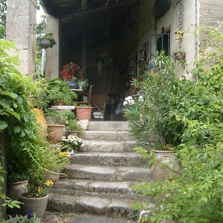 Moulin Du Pont D'Alzon Bed and Breakfast Uzès Exteriör bild